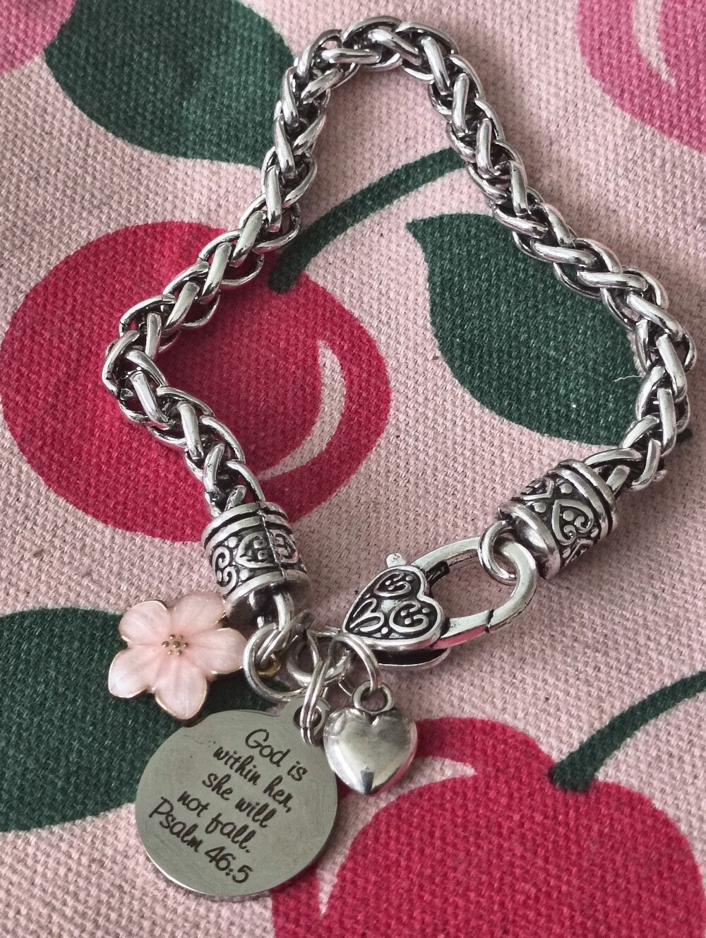 Very Nice Inspirational Silver Tone Woven Bracelet With Charms. Estate Find
